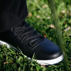 Orlimar Men's Spikeless Golf Shoes -Fine Golf Store orlimar black front closeup 1